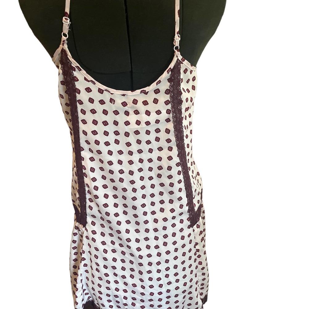 Aerie pink lace nightgown - Picture 3 of 6